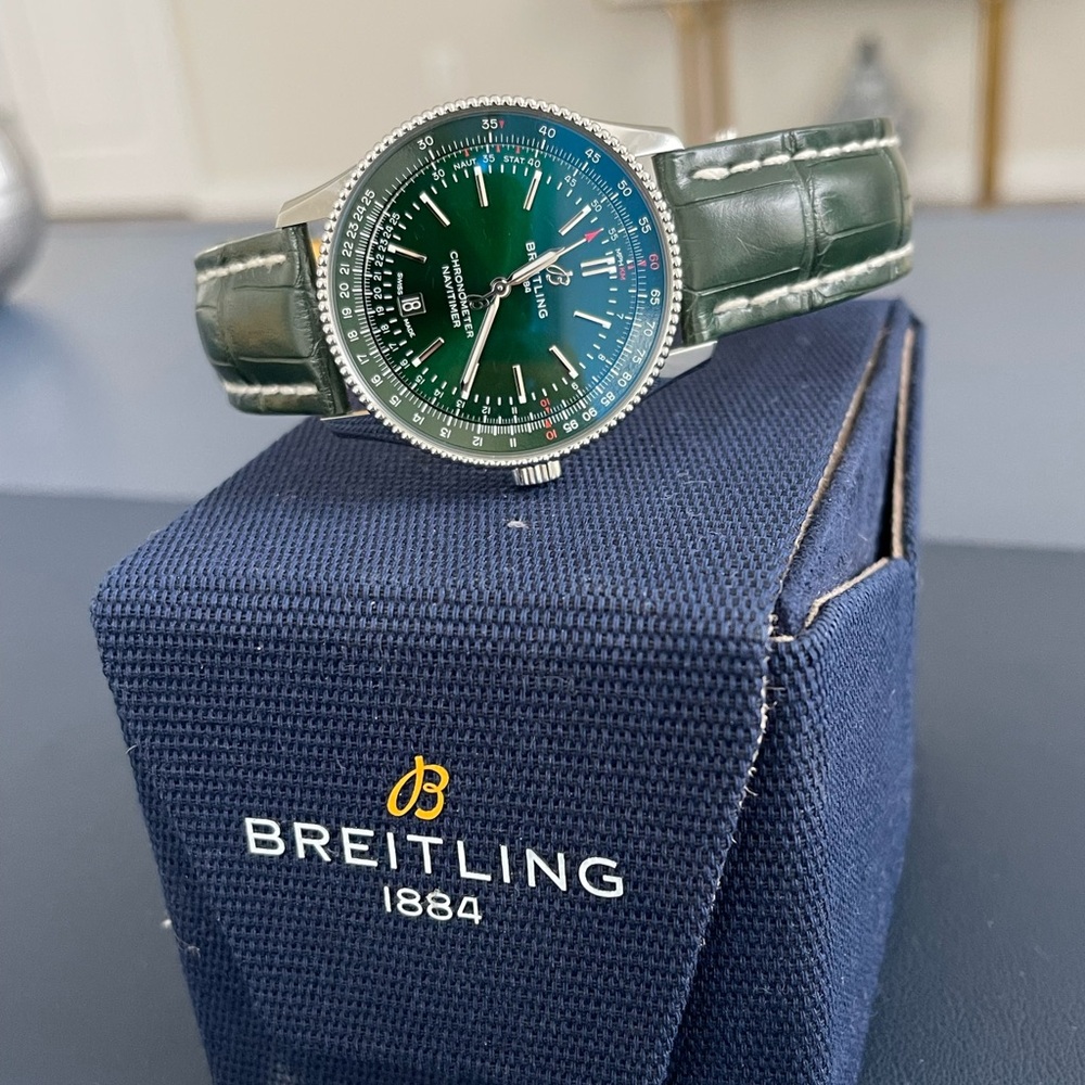 Breitling Navitimer Automatic Chronometer Green Dial 41